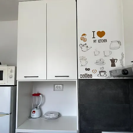 Fox Apartment *